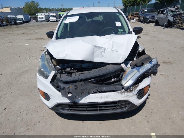 Ford Escape S