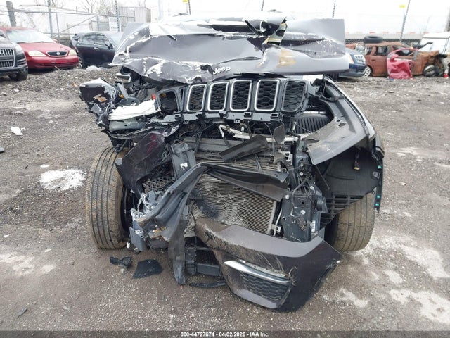 Jeep Grand Cherokee Limited 4x4