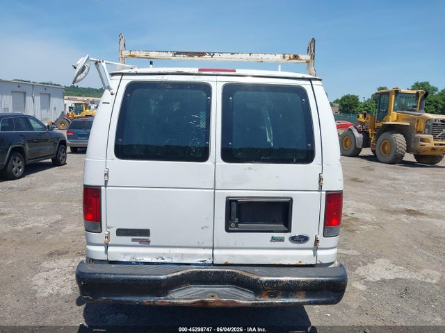 Ford E-350 Commercial