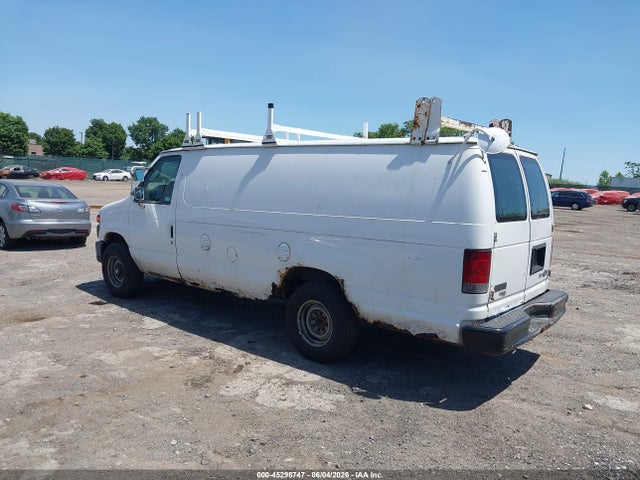 Ford E-350 Commercial