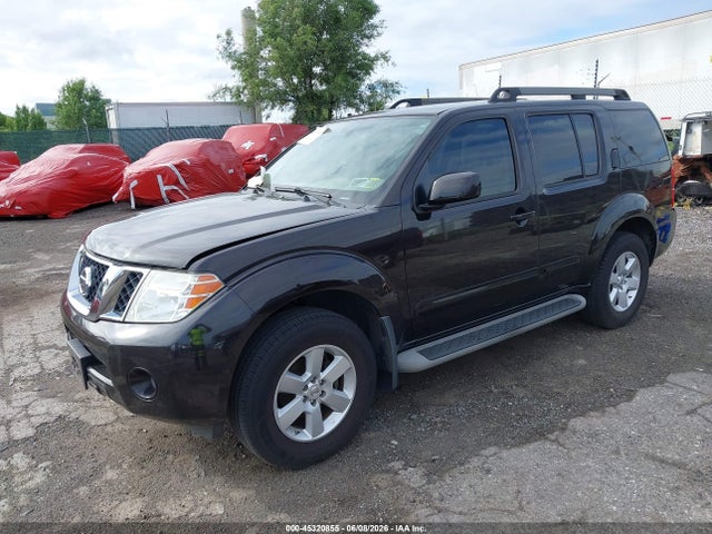 Nissan Pathfinder Sv