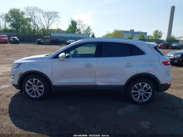 Lincoln MKC Select