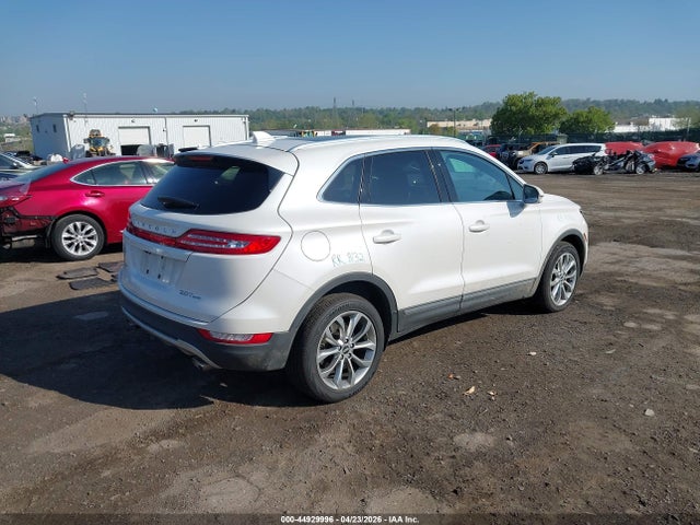 Lincoln MKC Select