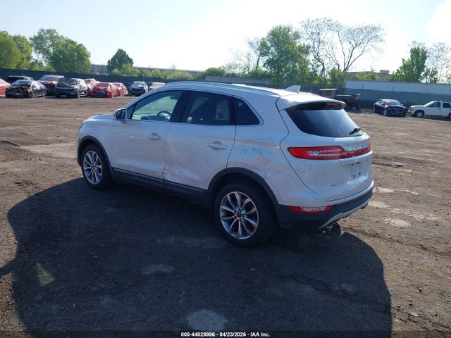 Lincoln MKC Select