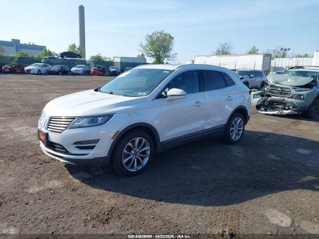 Lincoln MKC Select