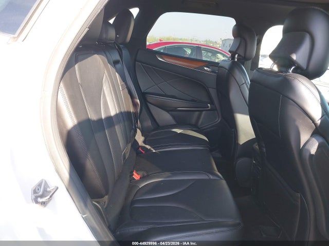 Lincoln MKC Select