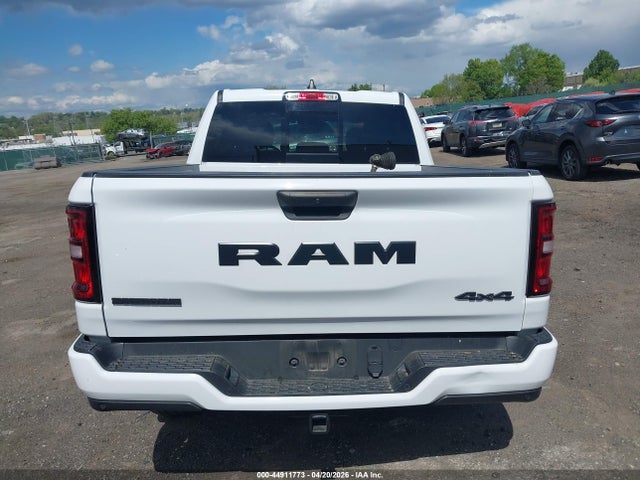 Ram 1500 Big Horn  4x4 5'7 Box