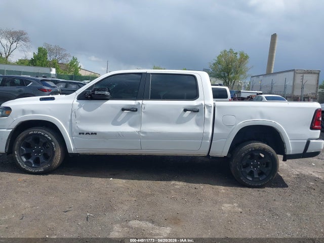 Ram 1500 Big Horn  4x4 5'7 Box