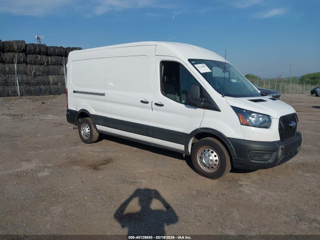 Salvage Ford Transit Image