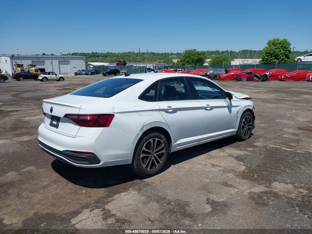 Volkswagen Jetta 1.5t Sport