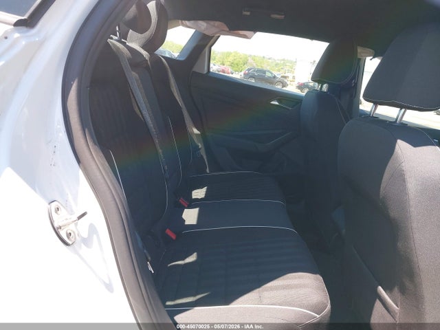 Volkswagen Jetta 1.5t Sport