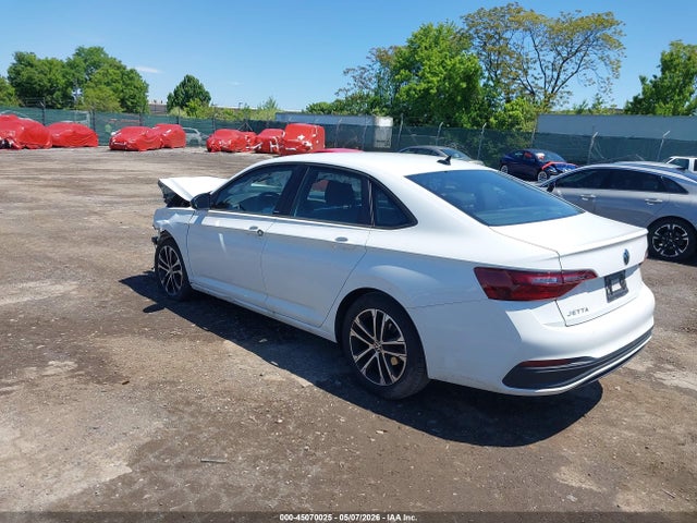 Volkswagen Jetta 1.5t Sport