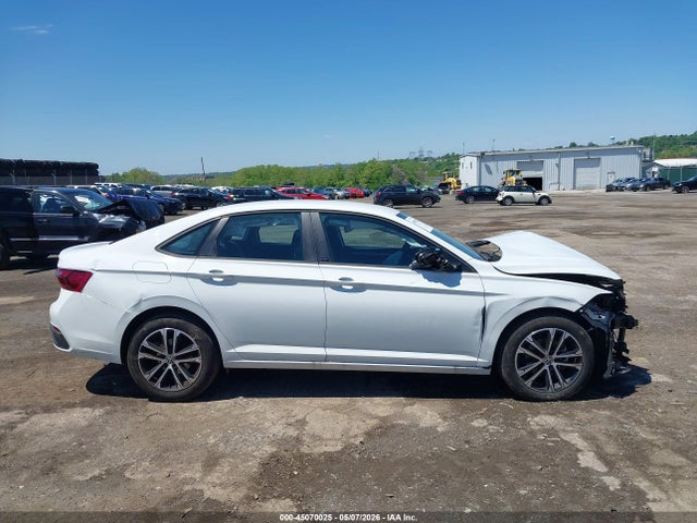 Volkswagen Jetta 1.5t Sport