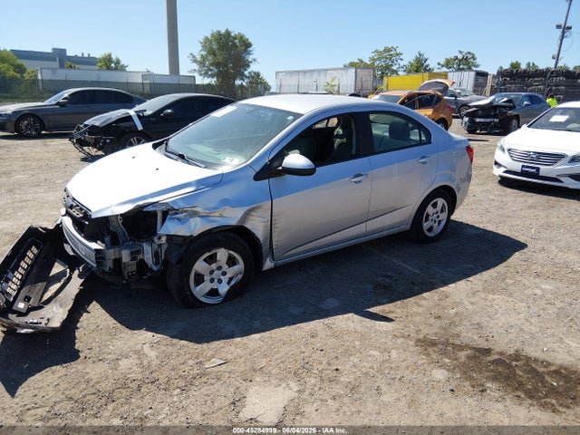 Chevrolet Sonic Ls Auto