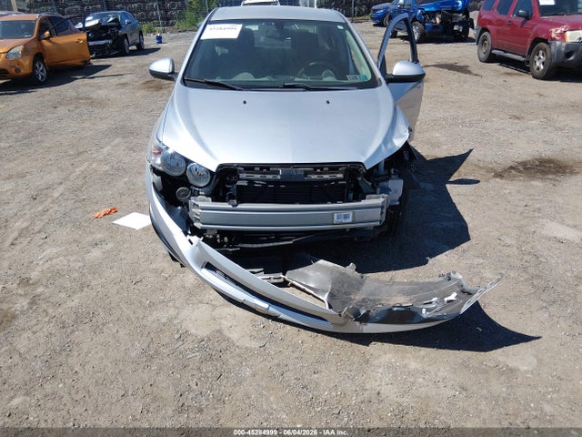 Chevrolet Sonic Ls Auto