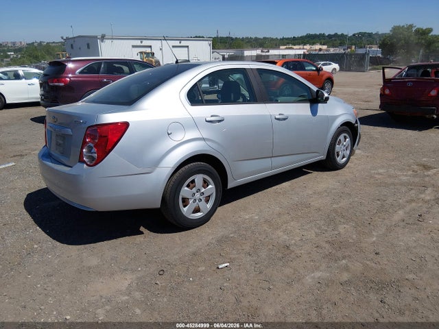 Chevrolet Sonic Ls Auto