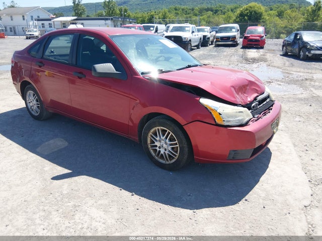 Salvage Ford Focus Image