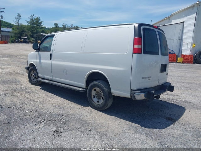 GMC Savana Work Van