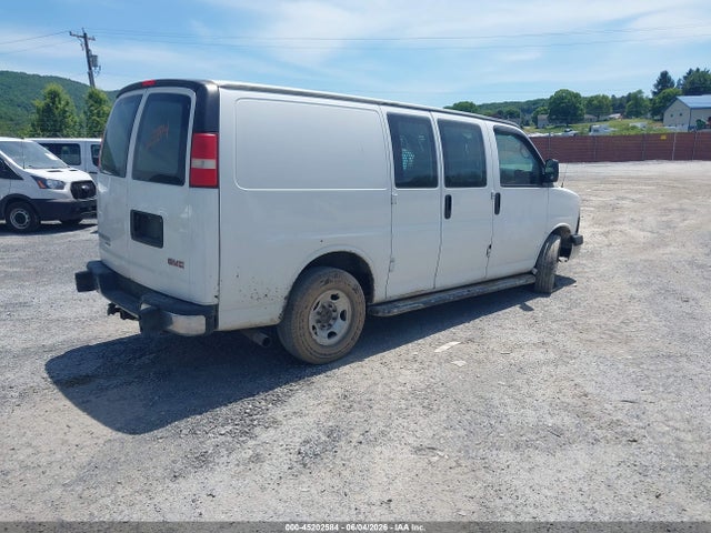 GMC Savana Work Van