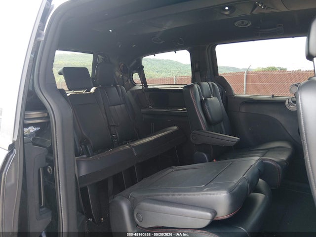 Dodge Grand Caravan