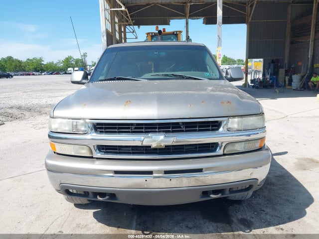 Chevrolet Suburban 1500 Lt