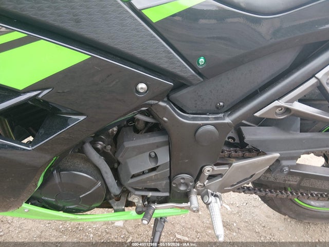 Kawasaki Ex300 A
