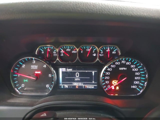 Chevrolet Suburban 1500 Lt