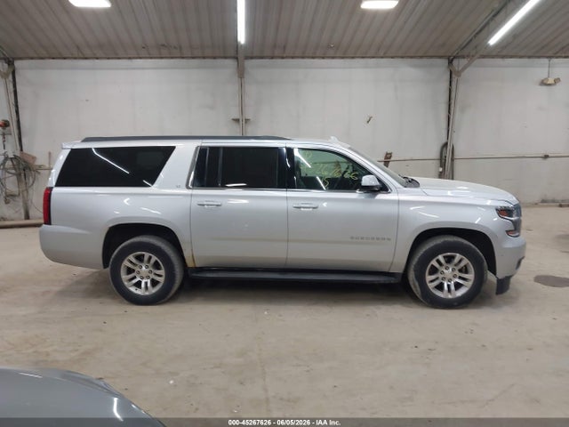 Chevrolet Suburban 1500 Lt