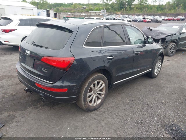 Audi Q5 2.0t Premium