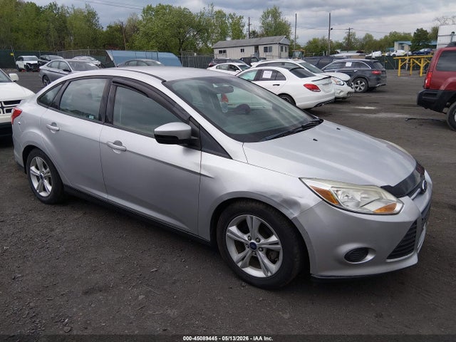 Salvage Ford Focus Image