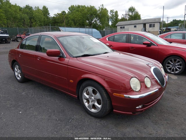 Salvage Jaguar S-Type Image