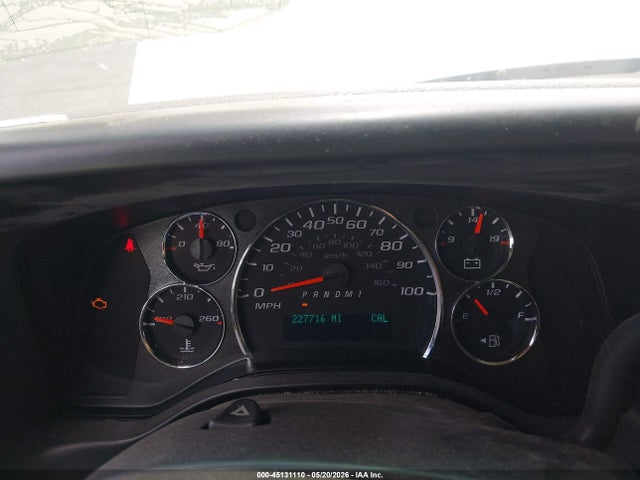 Chevrolet Express Lt