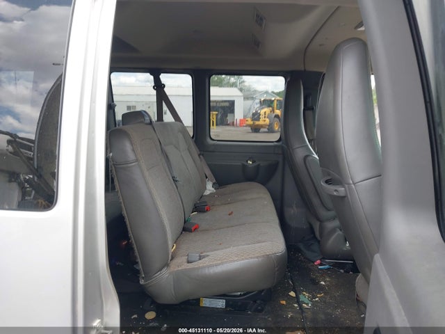 Chevrolet Express Lt