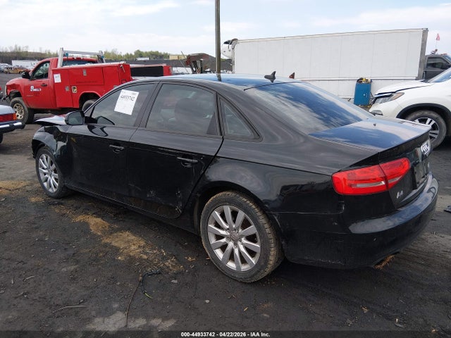 Audi A4 2.0t Premium