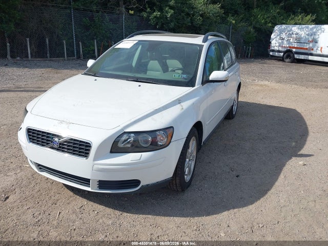 Volvo V50 2.4i