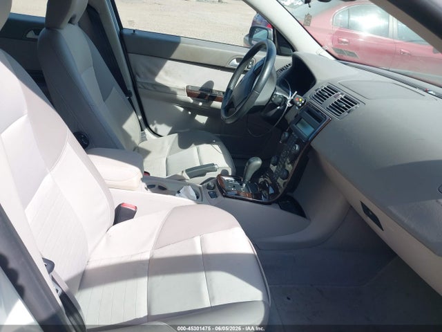 Volvo V50 2.4i