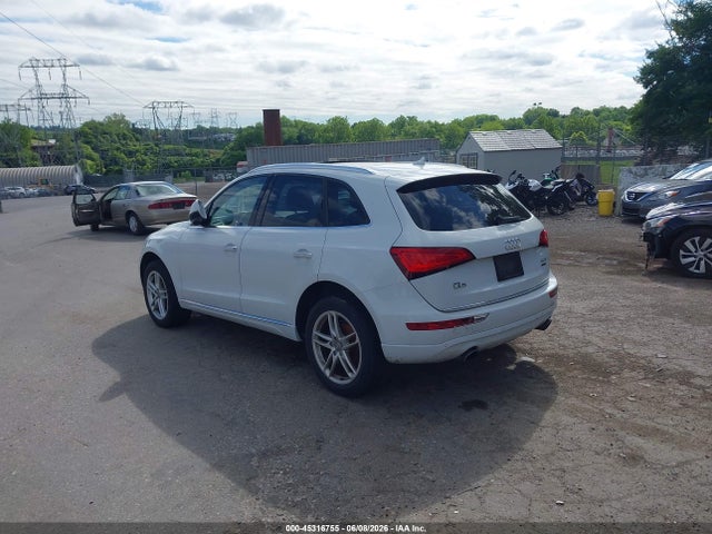 Audi Q5 2.0t Premium