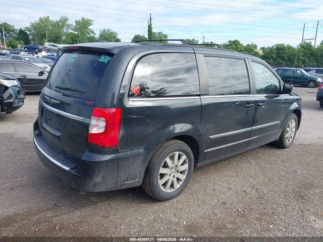 Chrysler Town & Country Touring