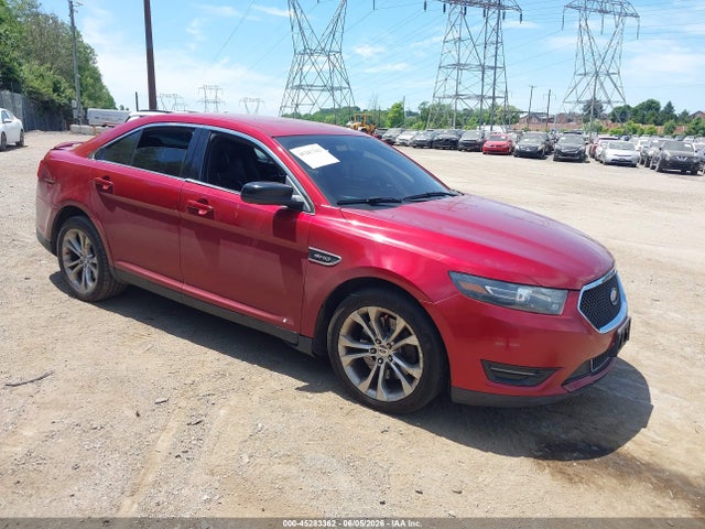 Salvage Ford Taurus Image