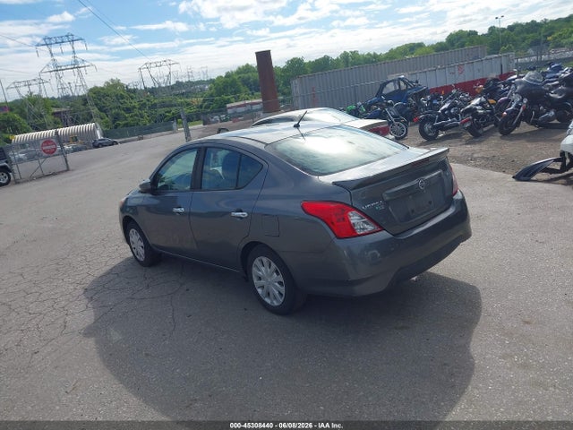 Nissan Versa 1.6 Sv
