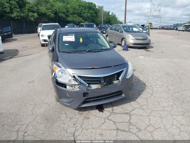 Nissan Versa 1.6 Sv