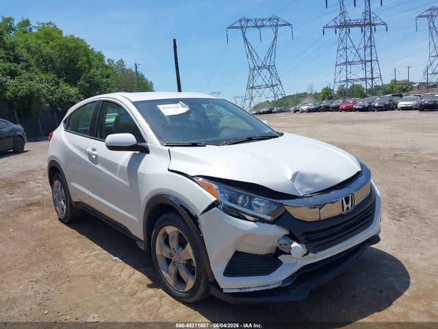 Salvage Honda HR-V Image