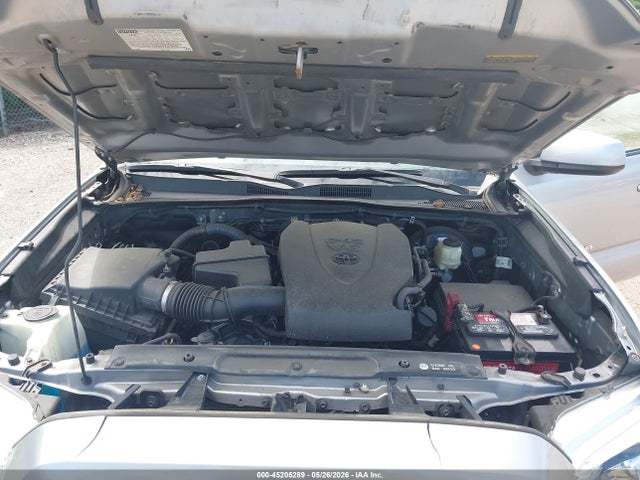 Toyota Tacoma Sr5 V6
