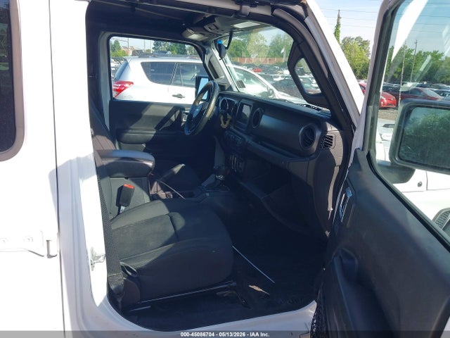 Jeep Wrangler Willys 4x4
