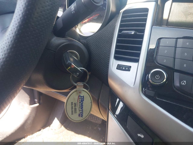 Chevrolet Cruze 1lt Auto
