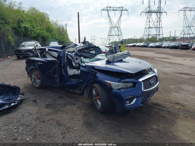 Salvage INFINITI Q50 Image