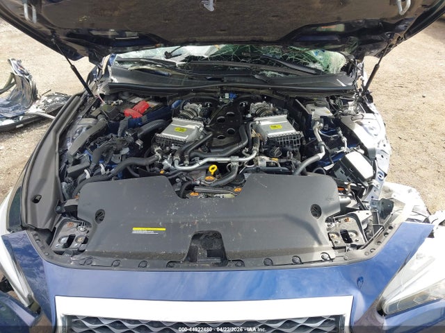 INFINITI Q50 Luxe Awd