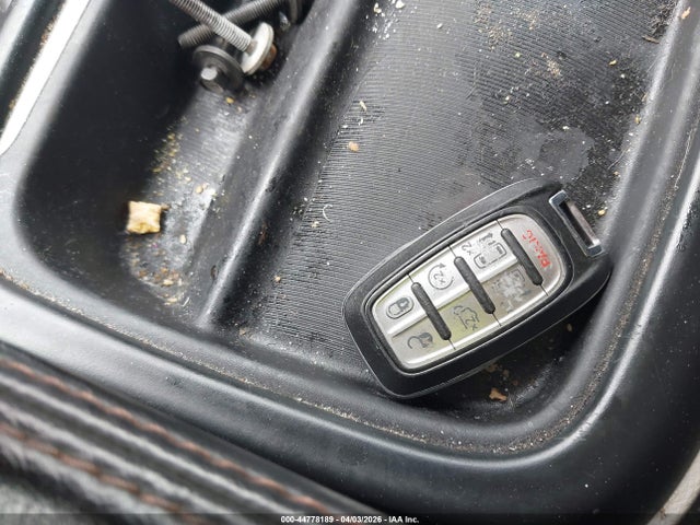 Chrysler Pacifica Touring L