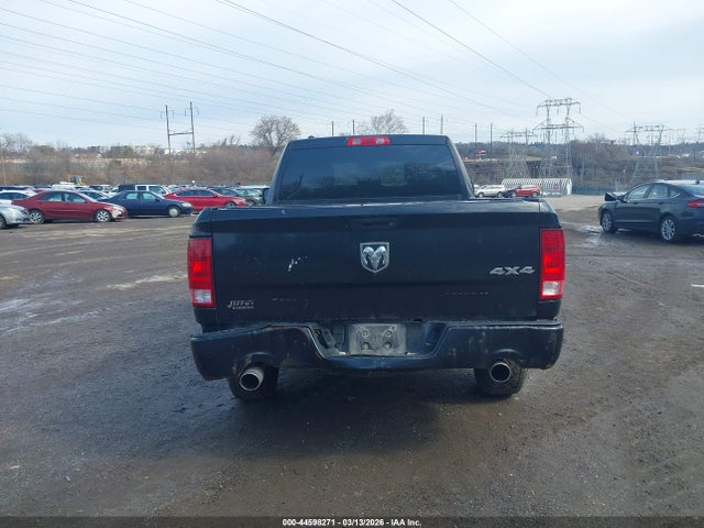 Ram 1500 Express  4x4 6'4 Box