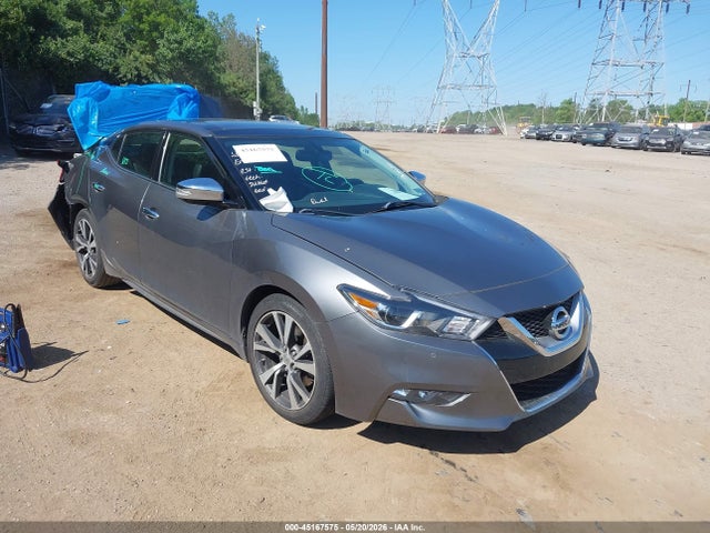 Salvage Nissan Maxima Image